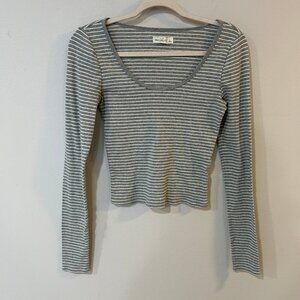 Abercrombie & Fitch Women's Grey White Striped Long Sleeve T-Shirt Size Large